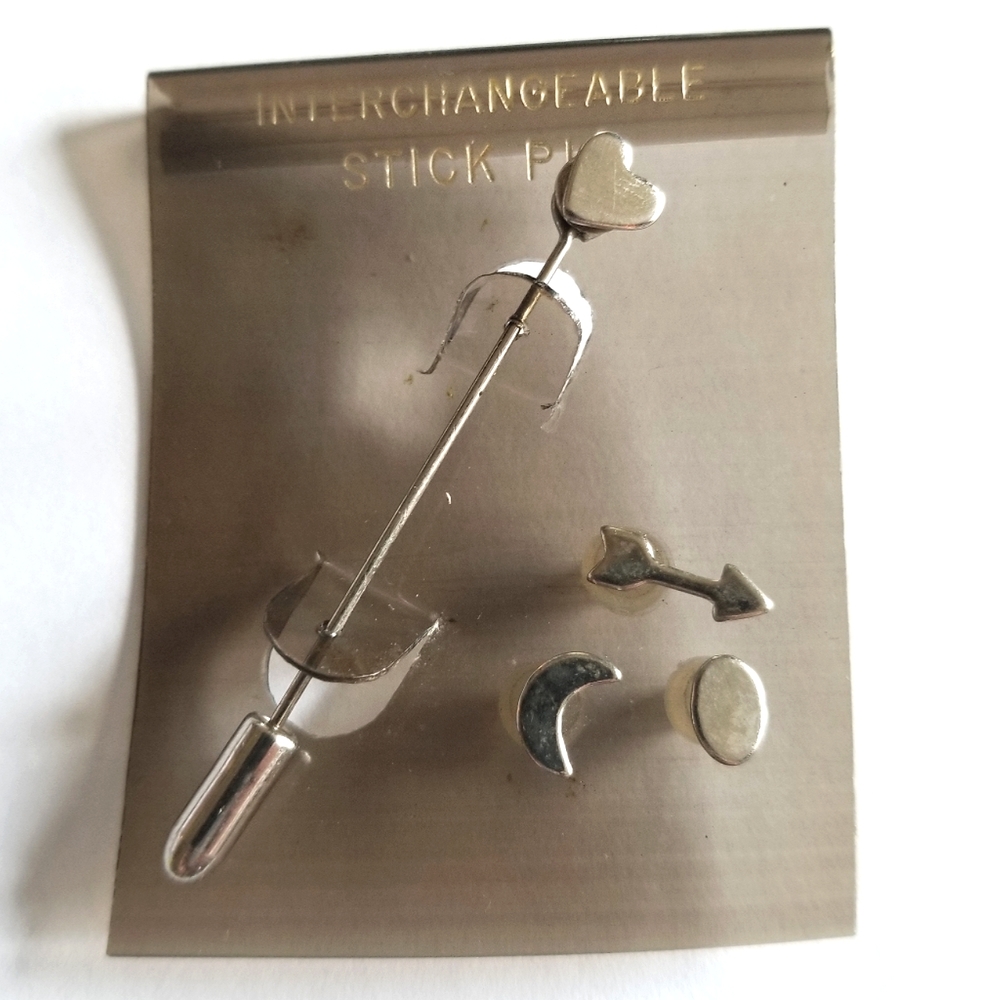 Vintage pin interchangeable stickpin moon heart arrow oval silver tone brooch